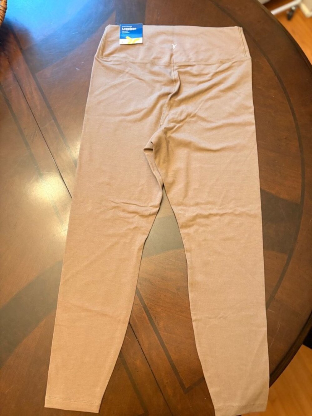 NWT Old Navy PowerChill Extra High-Rise 7/8 Ankle Leggings Tan Large